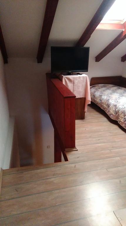 Old Town Apartment Murter Buitenkant foto