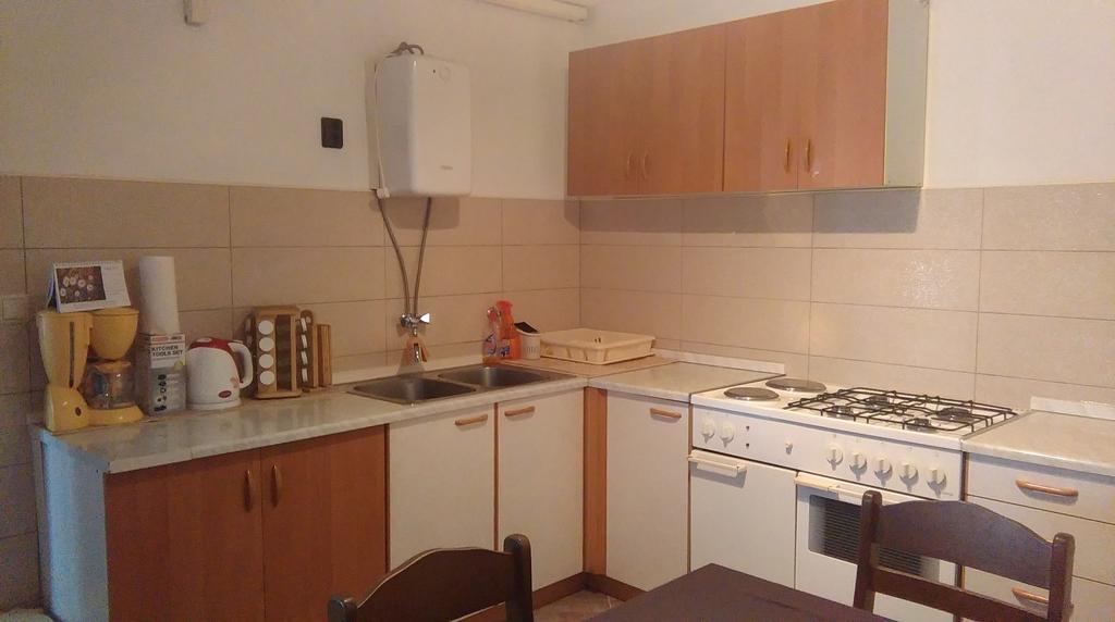 Old Town Apartment Murter Buitenkant foto