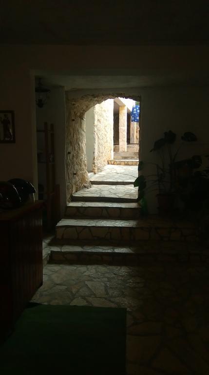 Old Town Apartment Murter Buitenkant foto
